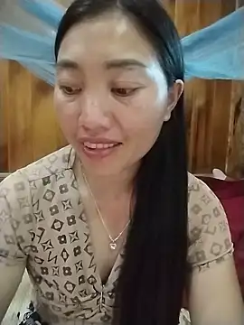 Lovephay8x stripchat live cam model