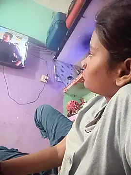 SANDHYAHOTKUMARI stripchat live cam model