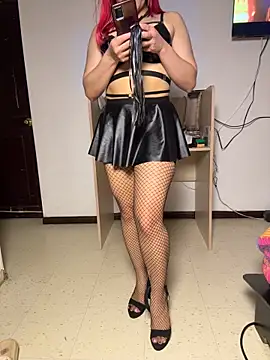 Amelie-RedHoney stripchat live cam model