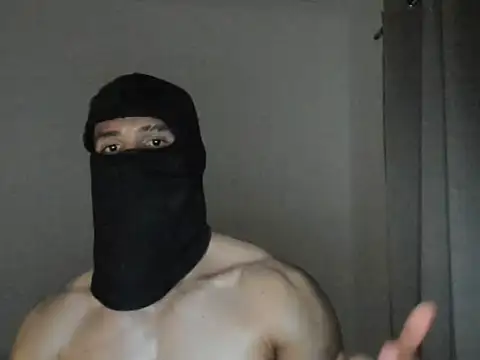 mysterious_muscles stripchat live cam model