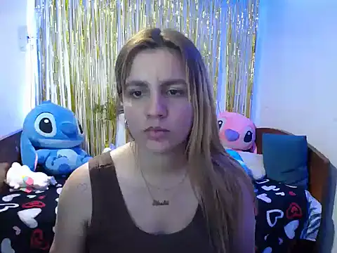 Asly- stripchat live cam model