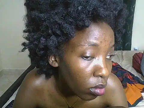 fynfunn stripchat live cam model