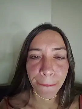 loveuu-bae stripchat live cam model