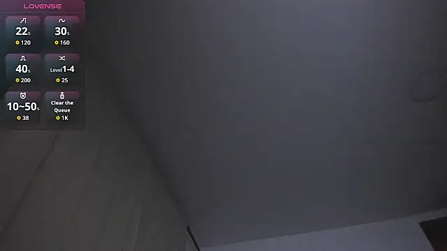 Kylie2211 stripchat live cam model