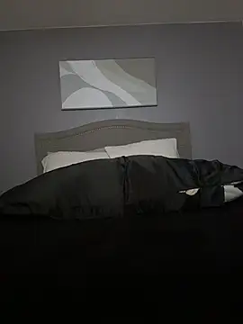 nikkiloveee stripchat live cam model