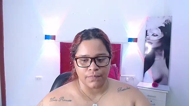 NathaliaMayson stripchat live cam model