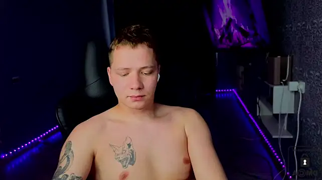 Karl_Night_ stripchat live cam model