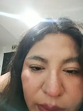 RominaRey stripchat live cam model