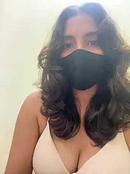 Shivani_4763 stripchat live cam model