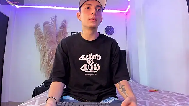 ValerieAndDexter stripchat live cam model