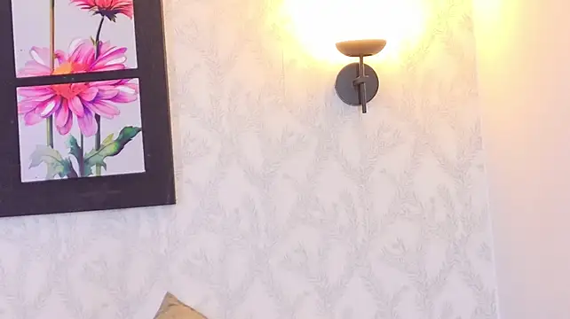 Gaby_Moonn stripchat live cam model