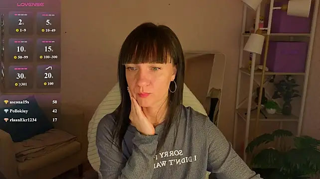 Katherine_Clark_ stripchat live cam model