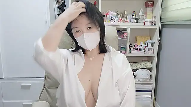 HaNa_Kim stripchat live cam model