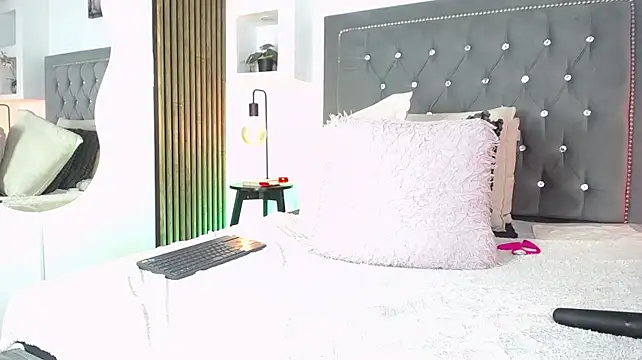 AnnadirtyXo stripchat live cam model