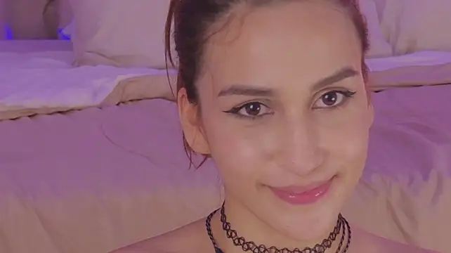 Tefy-Rose stripchat live cam model
