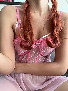elasuyum stripchat live cam model