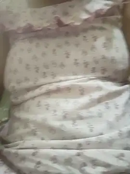 Bong_Puspa stripchat live cam model
