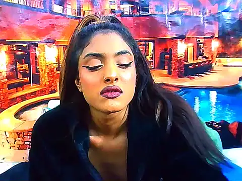 IndianPretty14u2Luv stripchat live cam model