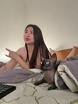 IceIcebabe_ stripchat live cam model