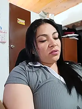 VargasXimena stripchat live cam model