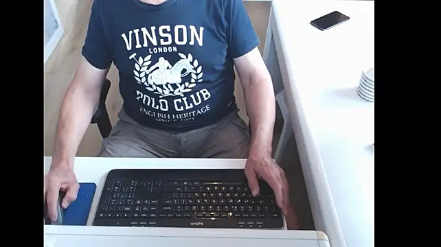 dutchpornking stripchat live cam model