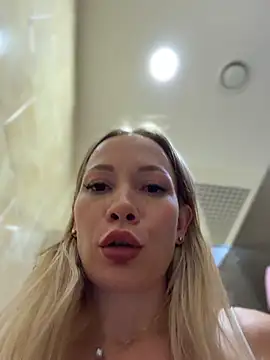 LavenderHot stripchat live cam model