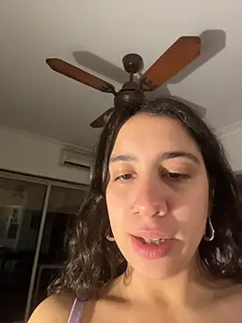 Souphicherry stripchat live cam model