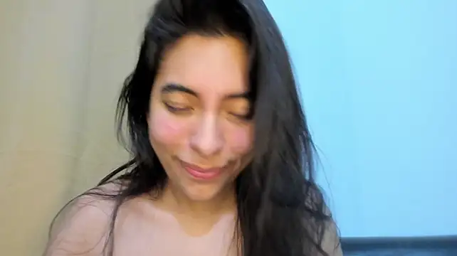 miss_eylens stripchat live cam model