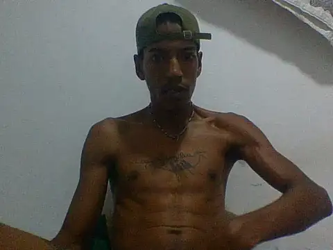 AlbertBigCock stripchat live cam model