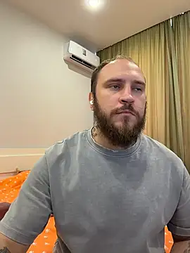 HermanFire stripchat live cam model
