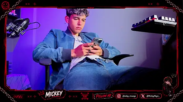 Mickey_Magic stripchat live cam model