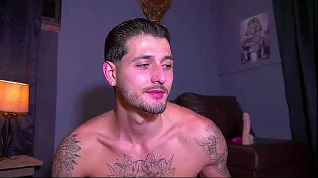 alejo__323__ stripchat live cam model