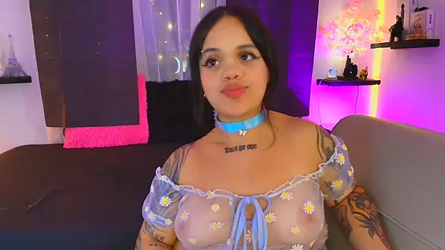 SussyRoxy_ stripchat live cam model