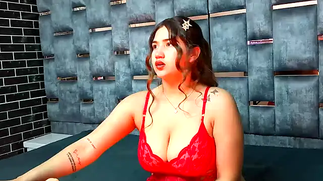TaliaSkyx21 stripchat live cam model