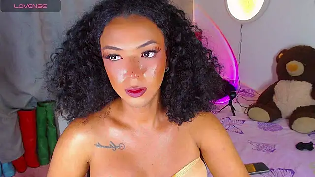 Tanedra_collings stripchat live cam model