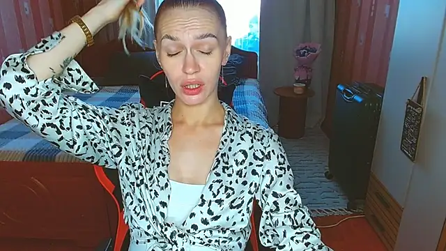 Lady_Sunshine_ stripchat live cam model