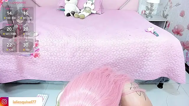 SafiroAgataaa stripchat live cam model