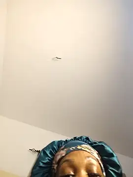 Aurorax1992 stripchat live cam model
