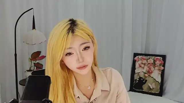 Sasha-666 stripchat live cam model