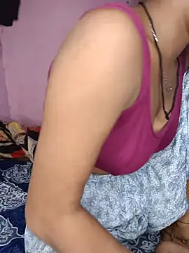 Sexy-manavi3 stripchat live cam model
