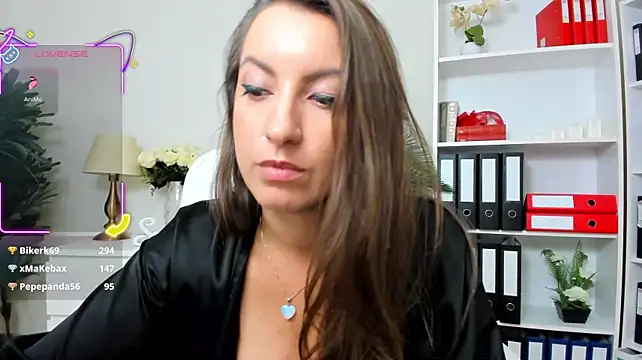 amayawest stripchat live cam model