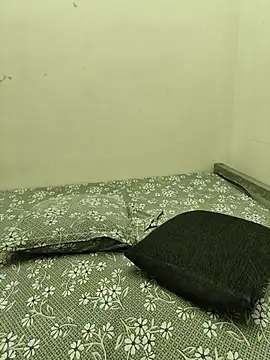 Cute_Kritika stripchat live cam model