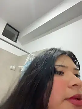 Cannella_0 stripchat live cam model
