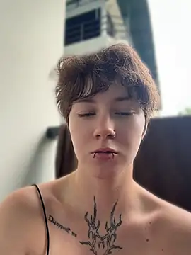 IceMur stripchat live cam model