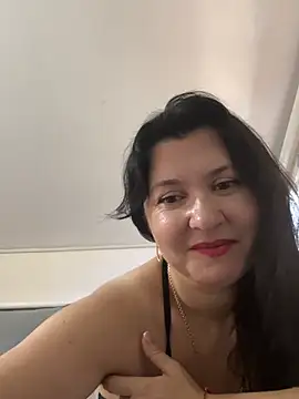 WickedSmile stripchat live cam model