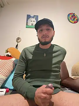 Sergio420_ stripchat live cam model