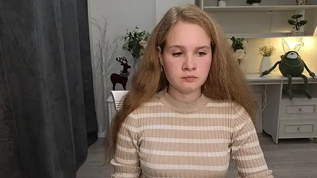 AlbinaCoroniti stripchat live cam model