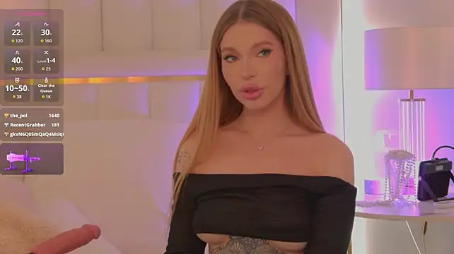 AriellaMelo stripchat live cam model