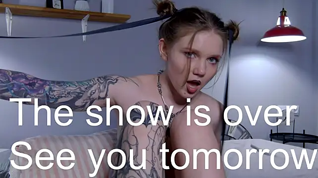 lessysweety stripchat live cam model