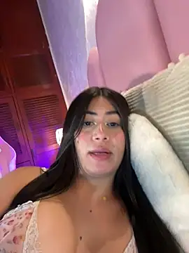 _MadiLee_ stripchat live cam model